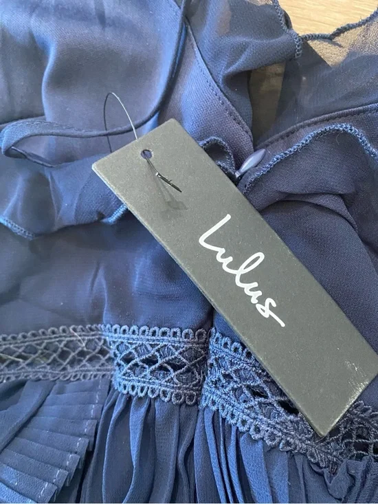 Lulus Dress Never A Dull Moment Navy Tie-Strap Pleated Midi Women’s Size XS NWT - Picture 13 of 14